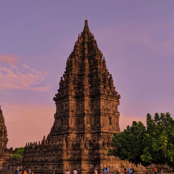 e yogyakarta temple