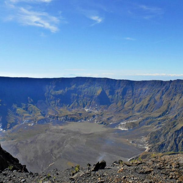 gunun tambora footprints